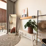 Pelangi 148 Beach Suites
